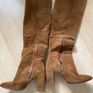 ZARA Suede Tan knee boots size 6M